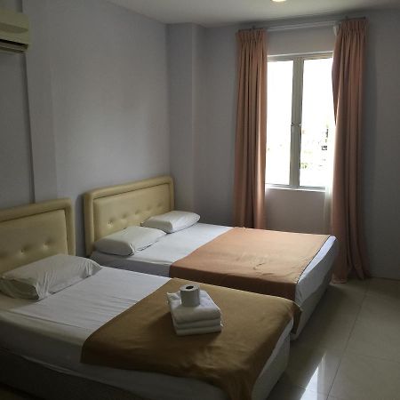Rafayeh Hotel Серембан  Экстерьер фото